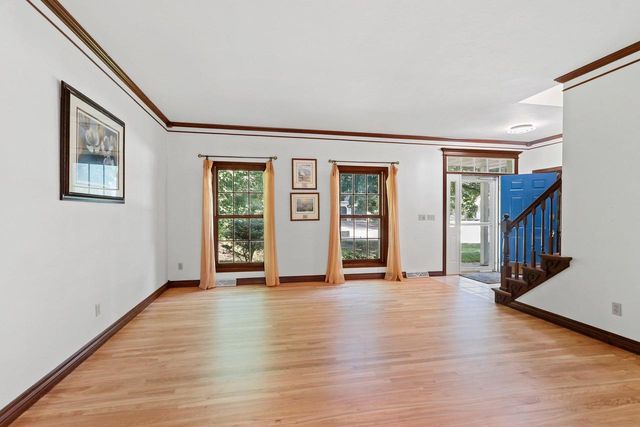 1498 PARKWAY DRIVE, Green Bay, WI 54304
