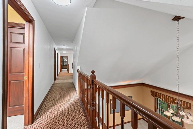 1498 PARKWAY DRIVE, Green Bay, WI 54304