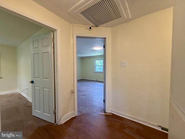 322 NICHOLSON RD, Mount Ephraim, NJ 08059
