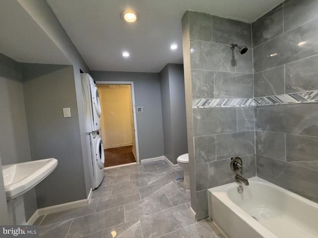 322 NICHOLSON RD, Mount Ephraim, NJ 08059