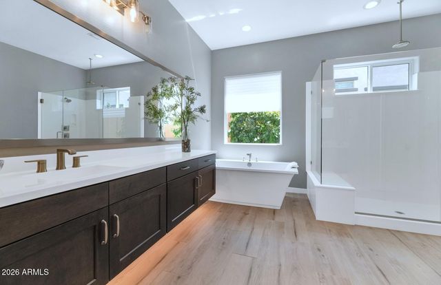 8142 E JAEGER Street, Mesa, AZ 85207