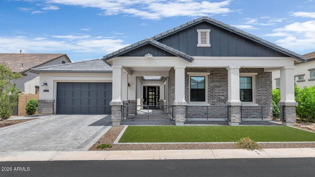 8142 E JAEGER Street, Mesa, AZ 85207