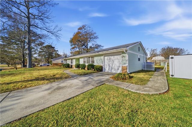 3868 William Penn BLVD, Virginia Beach, VA 23452