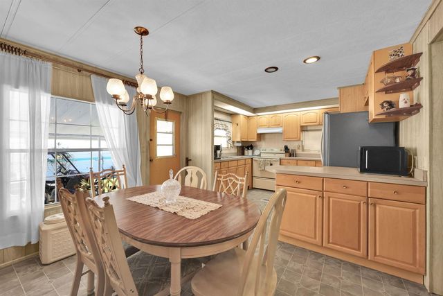 7639 SE Fork River Drive, Stuart, FL 34997