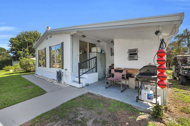 7639 SE Fork River Drive, Stuart, FL 34997