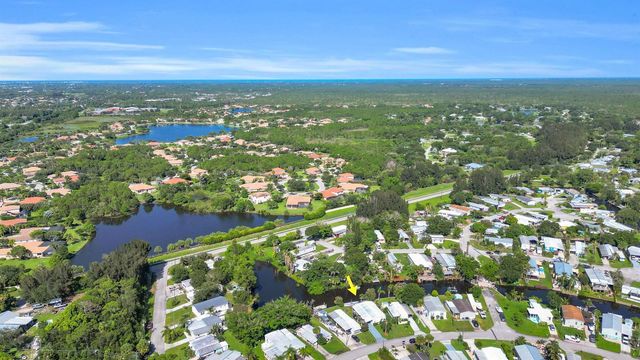 7639 SE Fork River Drive, Stuart, FL 34997