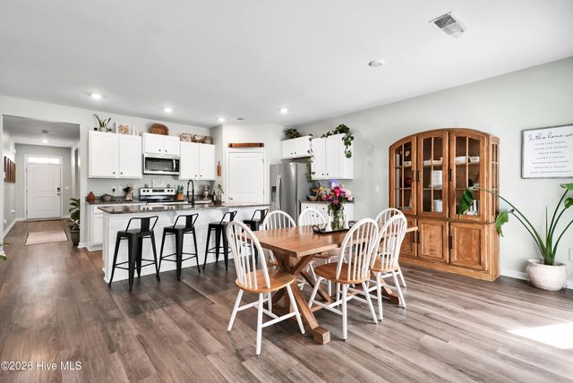 1528 Pleasant Hollow Court SE, Bolivia, NC 28422