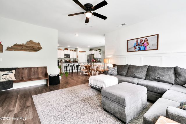 1528 Pleasant Hollow Court SE, Bolivia, NC 28422