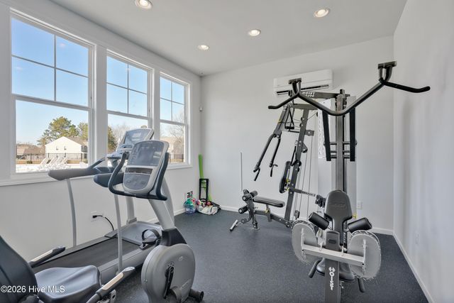 1528 Pleasant Hollow Court SE, Bolivia, NC 28422