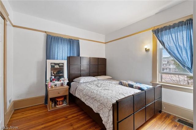 1544 Wyandotte Avenue, Lakewood, OH 44107