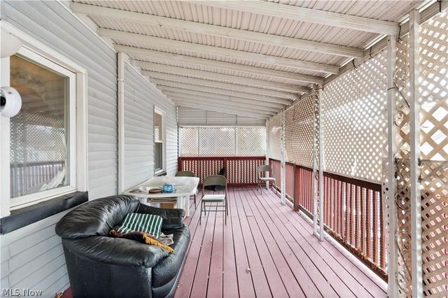 1544 Wyandotte Avenue, Lakewood, OH 44107