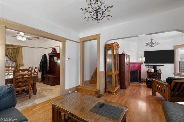 1544 Wyandotte Avenue, Lakewood, OH 44107