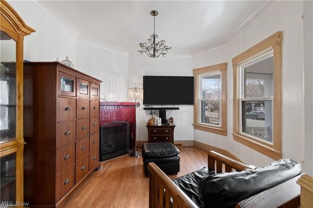 1544 Wyandotte Avenue, Lakewood, OH 44107