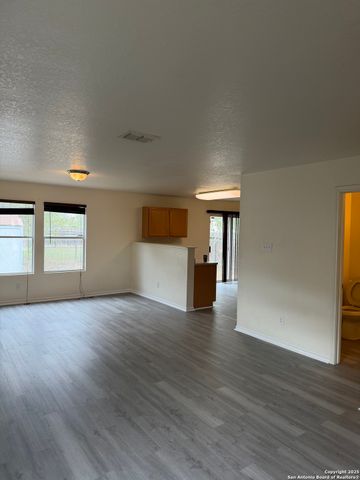 3819 Amber Hollow, San Antonio, TX 78245