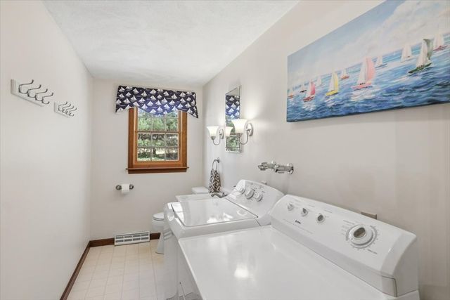 106 Pine Street, Yarmouth, MA 02675