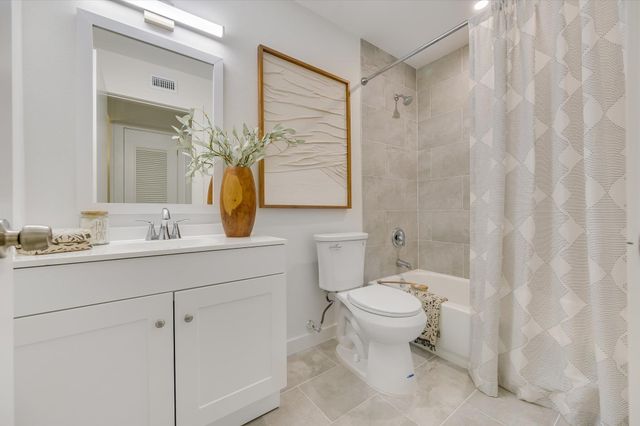 3703 Harmon Ave 101, Austin, TX 78705