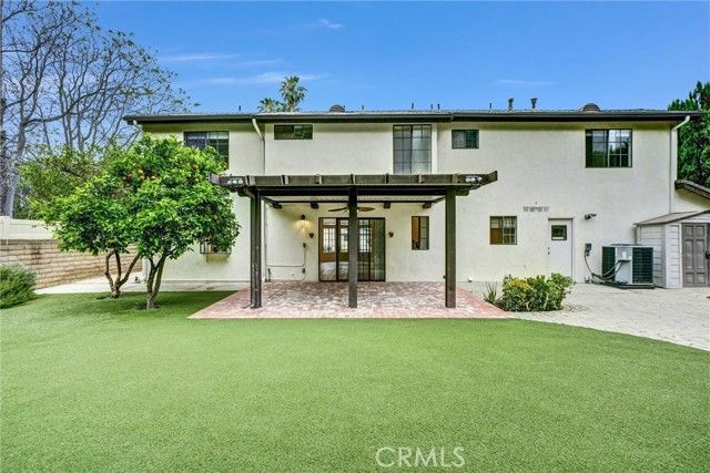 19620 Leadwell Street, Reseda (los Angeles), CA 91335