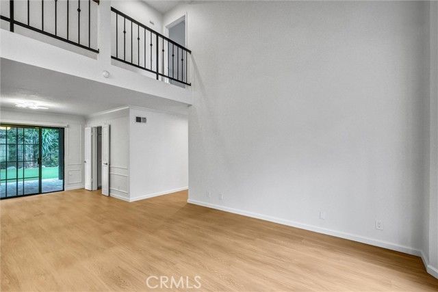 19620 Leadwell Street, Reseda (los Angeles), CA 91335