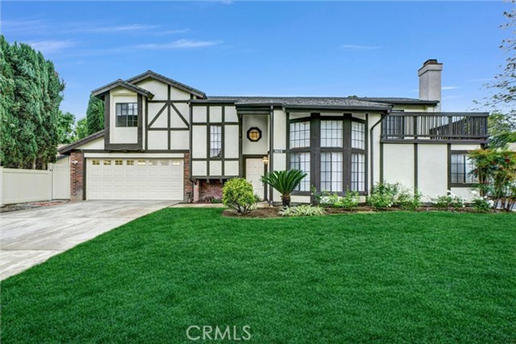 19620 Leadwell Street, Reseda (los Angeles), CA 91335