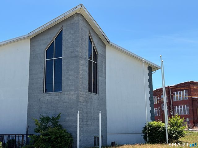 240 Hamilton Street, Bridgeport, CT 06608