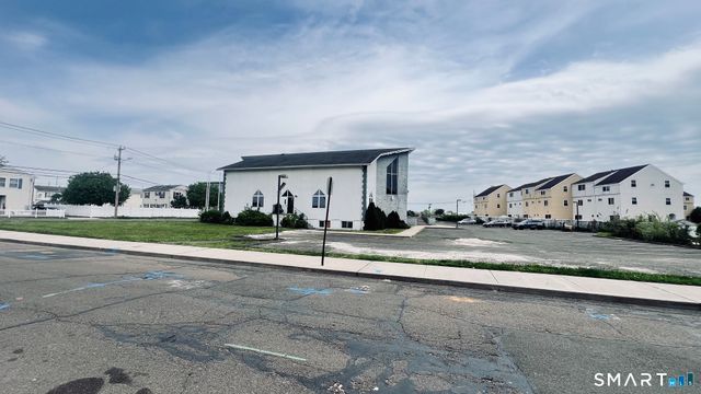 240 Hamilton Street, Bridgeport, CT 06608