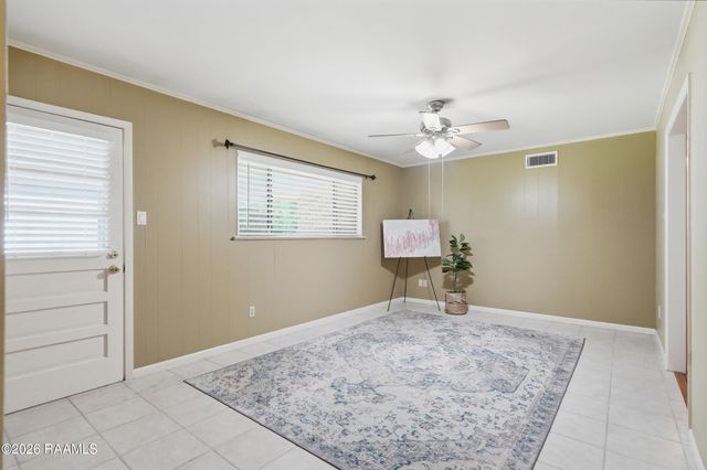 217 Meadow Lane, Lafayette, LA 70506