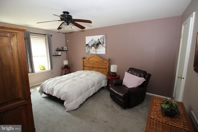 403 STEAMBOAT, Southampton, PA 18966