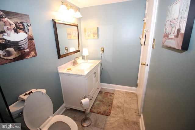 403 STEAMBOAT, Southampton, PA 18966