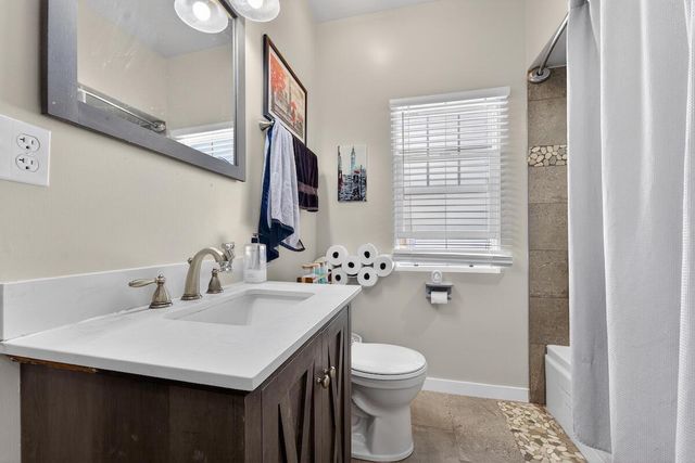 1238 Romayne AVENUE, Racine, WI 53402