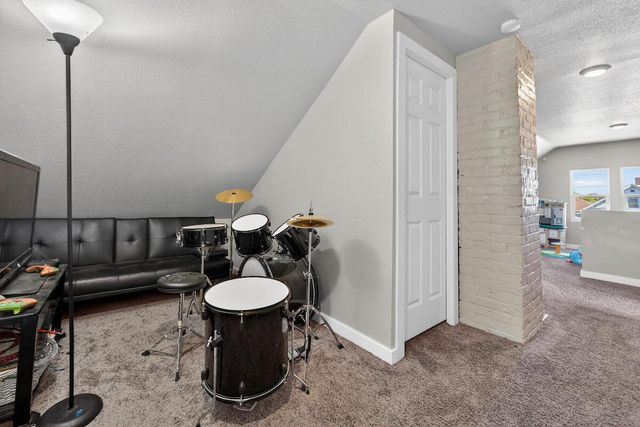 1238 Romayne AVENUE, Racine, WI 53402