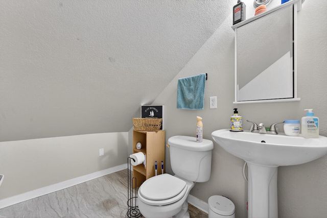 1238 Romayne AVENUE, Racine, WI 53402