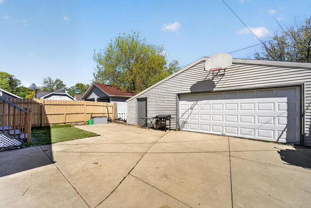 1238 Romayne AVENUE, Racine, WI 53402