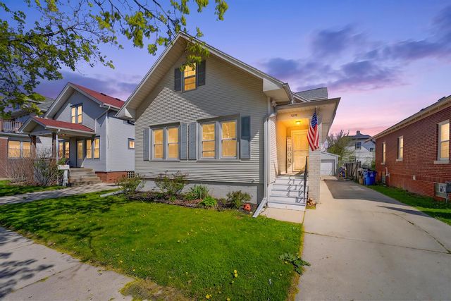 1238 Romayne AVENUE, Racine, WI 53402