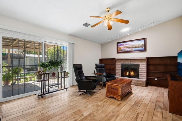 6712 Beck Drive NE, Albuquerque, NM 87109