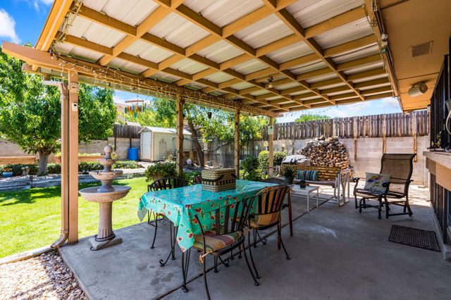 6712 Beck Drive NE, Albuquerque, NM 87109