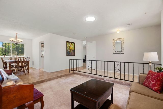 6712 Beck Drive NE, Albuquerque, NM 87109