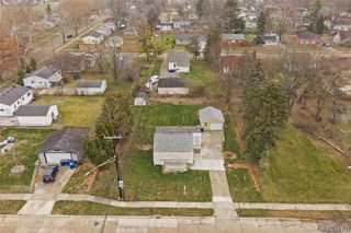 21118 Wellington Avenue, Warren, MI 48089