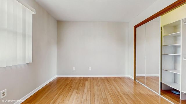 8844 Oakwood Avenue, Munster, IN 46321