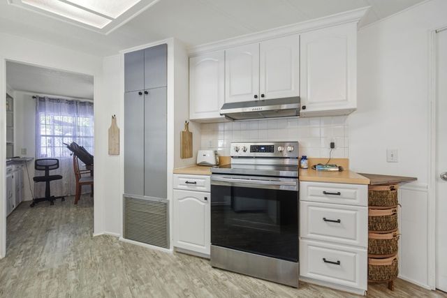 2130 SW 51st Court, Fort Lauderdale, FL 33312