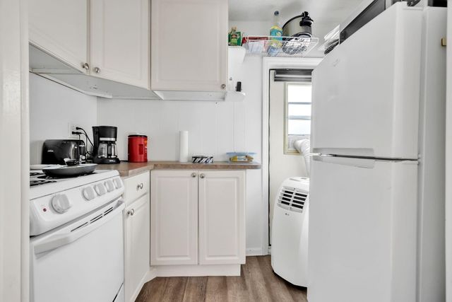 2130 SW 51st Court, Fort Lauderdale, FL 33312