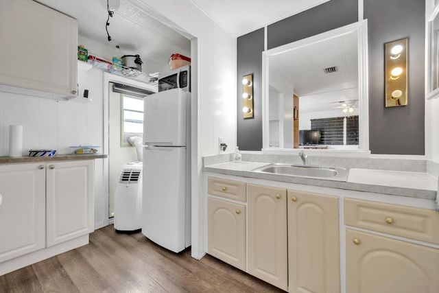 2130 SW 51st Court, Fort Lauderdale, FL 33312