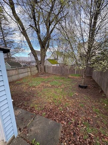 18 Alger Ave, Taunton, MA 02780