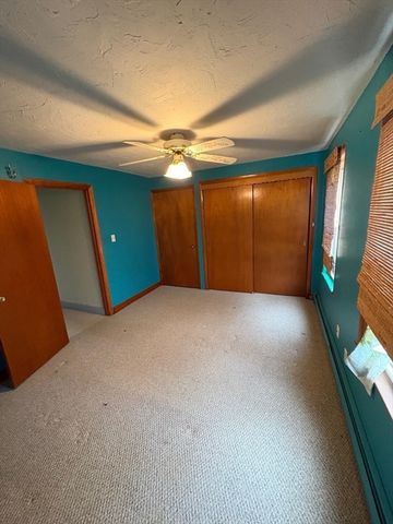 18 Alger Ave, Taunton, MA 02780