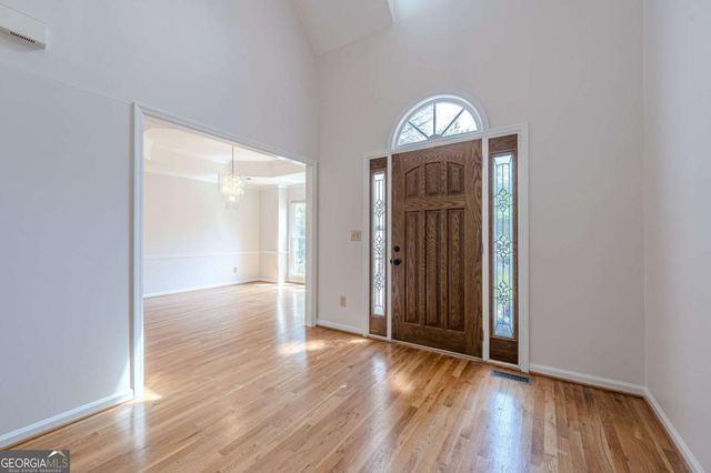 13070 Magnolia Crescent Drive, Roswell, GA 30075