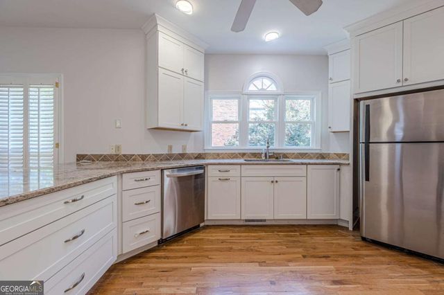 13070 Magnolia Crescent Drive, Roswell, GA 30075