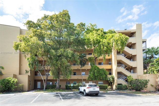4111 Stirling Rd 509, Dania Beach, FL 33314