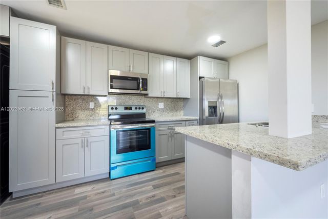 4111 Stirling Rd 509, Dania Beach, FL 33314