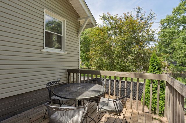 2423 35th Street, Des Moines, IA 50310