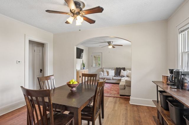 2423 35th Street, Des Moines, IA 50310