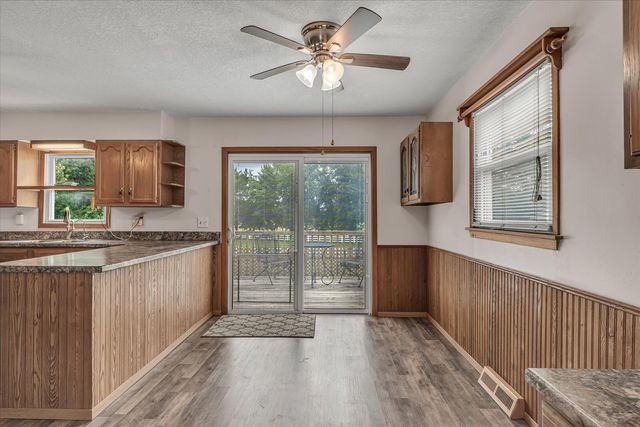 4922 36th Street, Moline, IL 61265